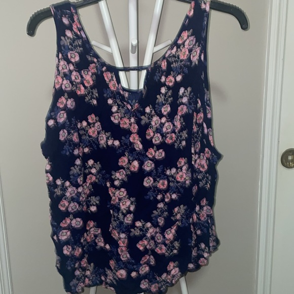 Navy blue floral shirt - Picture 3 of 3